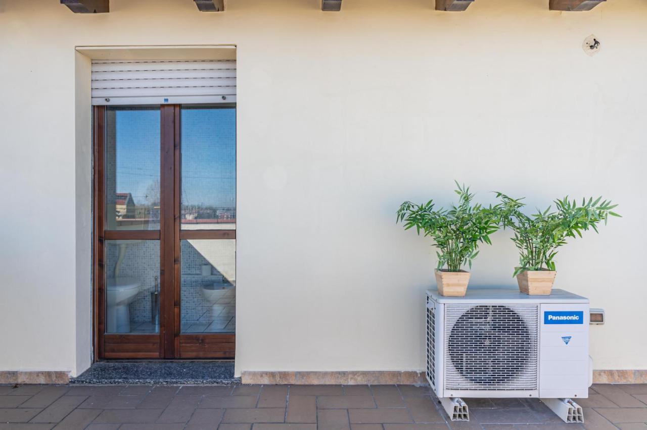 Parma Parco Ducale Duplex Apartment With Parking מראה חיצוני תמונה