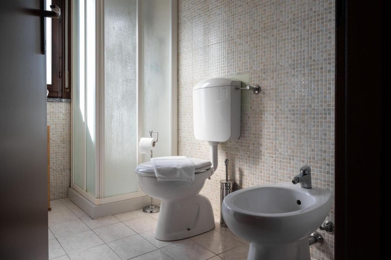 Parma Parco Ducale Duplex Apartment With Parking מראה חיצוני תמונה